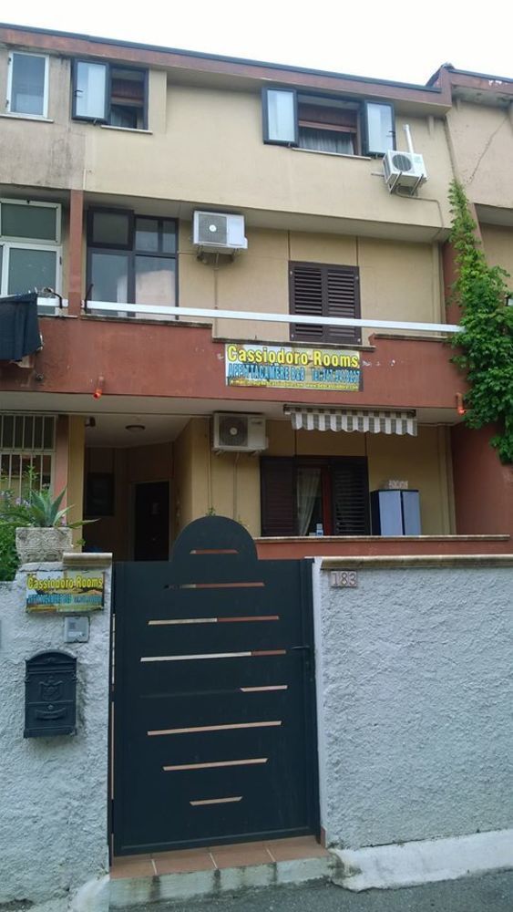 Cassiodoro Rooms Affittacamere كاتانزارو المظهر الخارجي الصورة